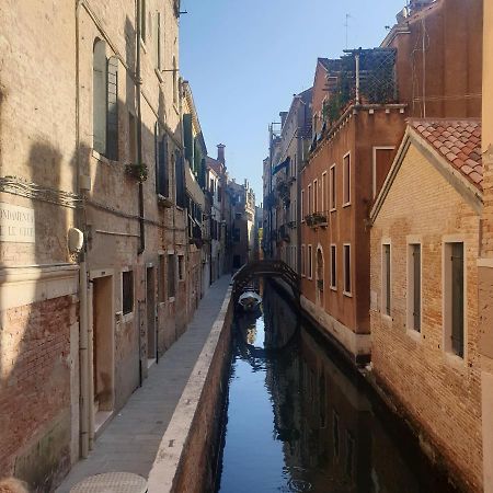 Ca' Sebastiano Apartment Venesia Bagian luar foto