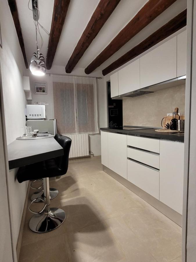 Ca' Sebastiano Apartment Venesia Bagian luar foto